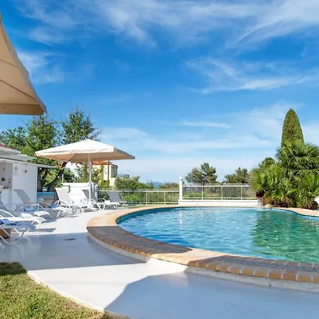 아파트 Family Maisonette With Pool #2 Néa Fókaia