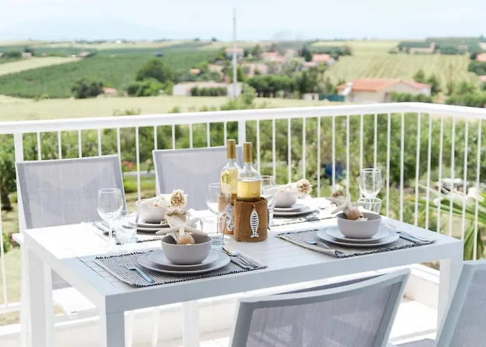 Family Maisonette With Pool #2 아파트 Néa Fókaia