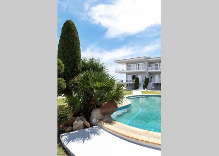 Family Maisonette With Pool #2 아파트 Néa Fókaia
