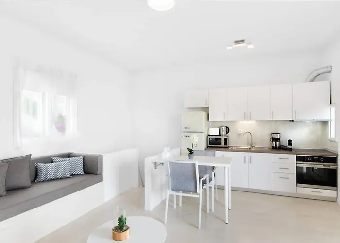 Family Maisonette With Pool #2 Apartamento
