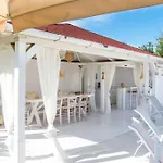 Family Maisonette With Pool #2 *