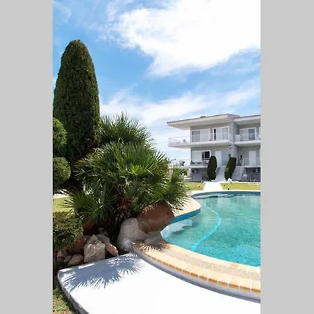 Family Maisonette With Pool #2 Appartement Néa Fókaia