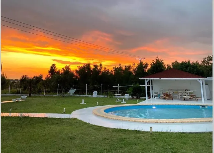 Family Maisonette With Pool #2